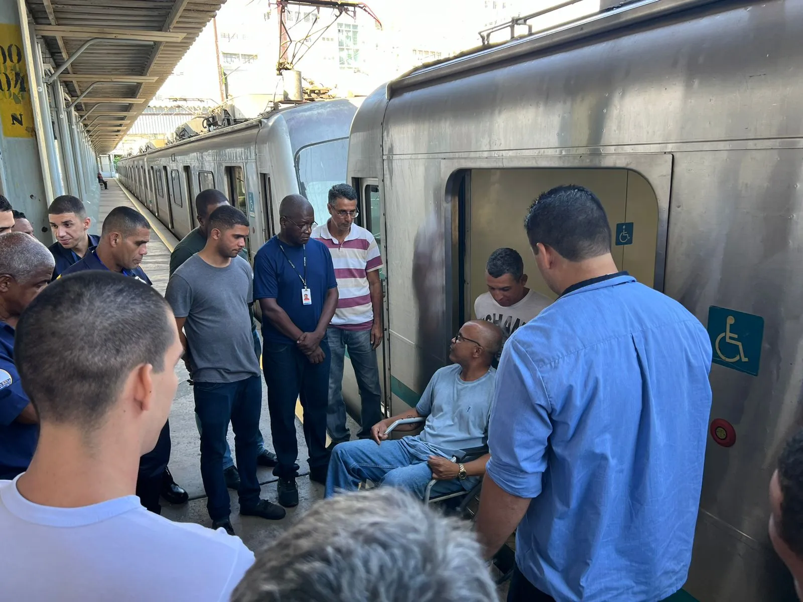 treinamento da equipe de vigilantes